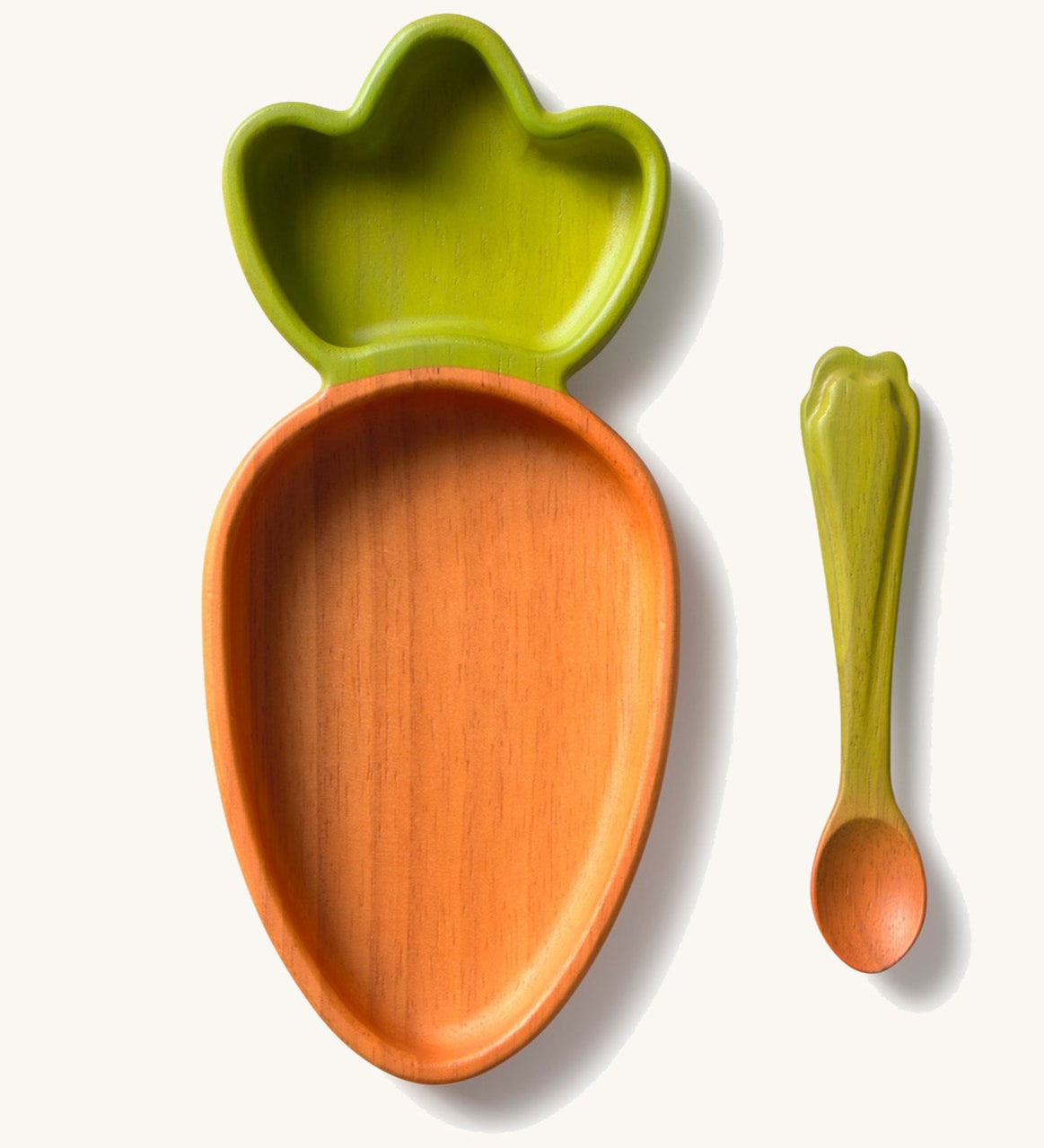 Oli & Carol Cathy the carrot wooden plate and spoon set available at Babipur. Plate is in a shape of carrot with a divider