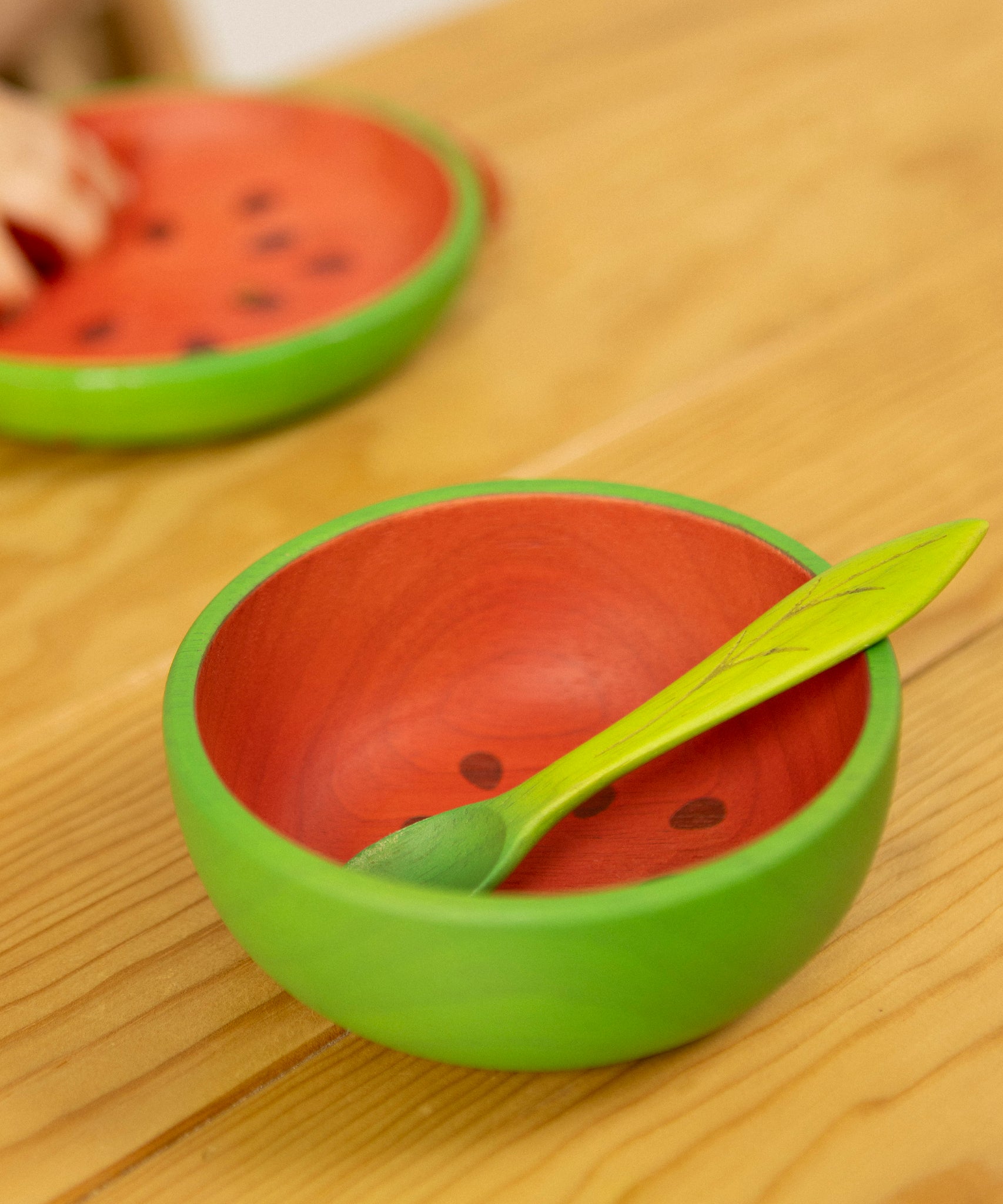 Oli and Carol baby weaning spoon and bowl, made from rubber wood, plastic free, available to buy at Babipur.