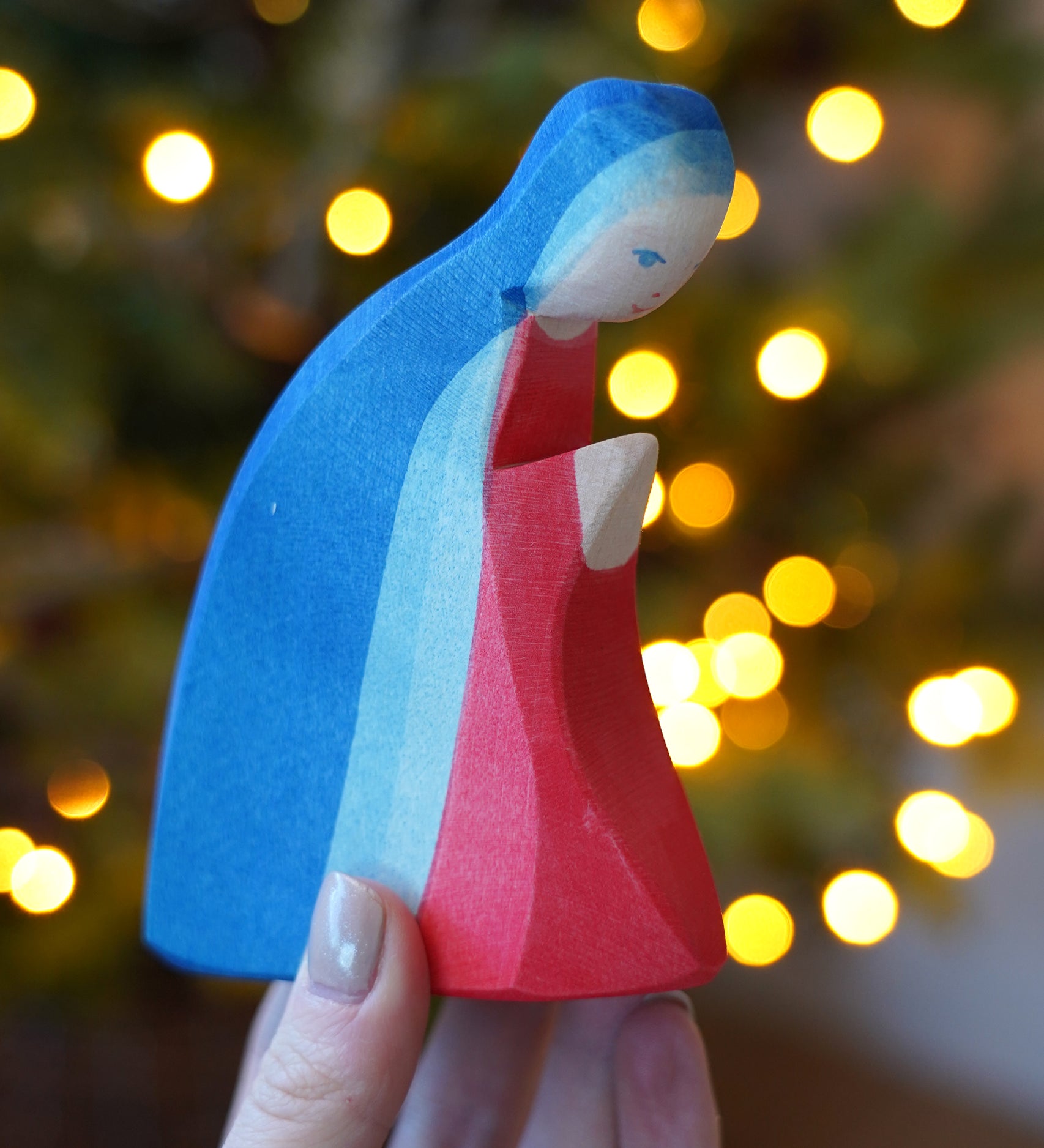 Ostheimer wooden Mary Toy - nativity figure or Christmas decoration - buy now at Babipur.