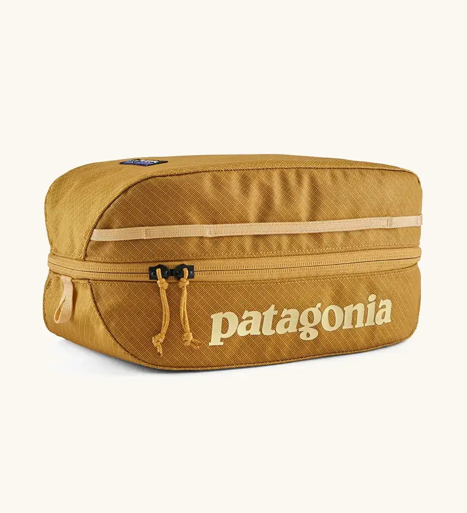 Patagonia Black Hole Cube 6L Pufferfish Gold / Beeswax Tan