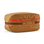 The back of the Patagonia black hole 6 litre cube bag in talon gold available at Babipur. showing the main zip compartment running around the bag