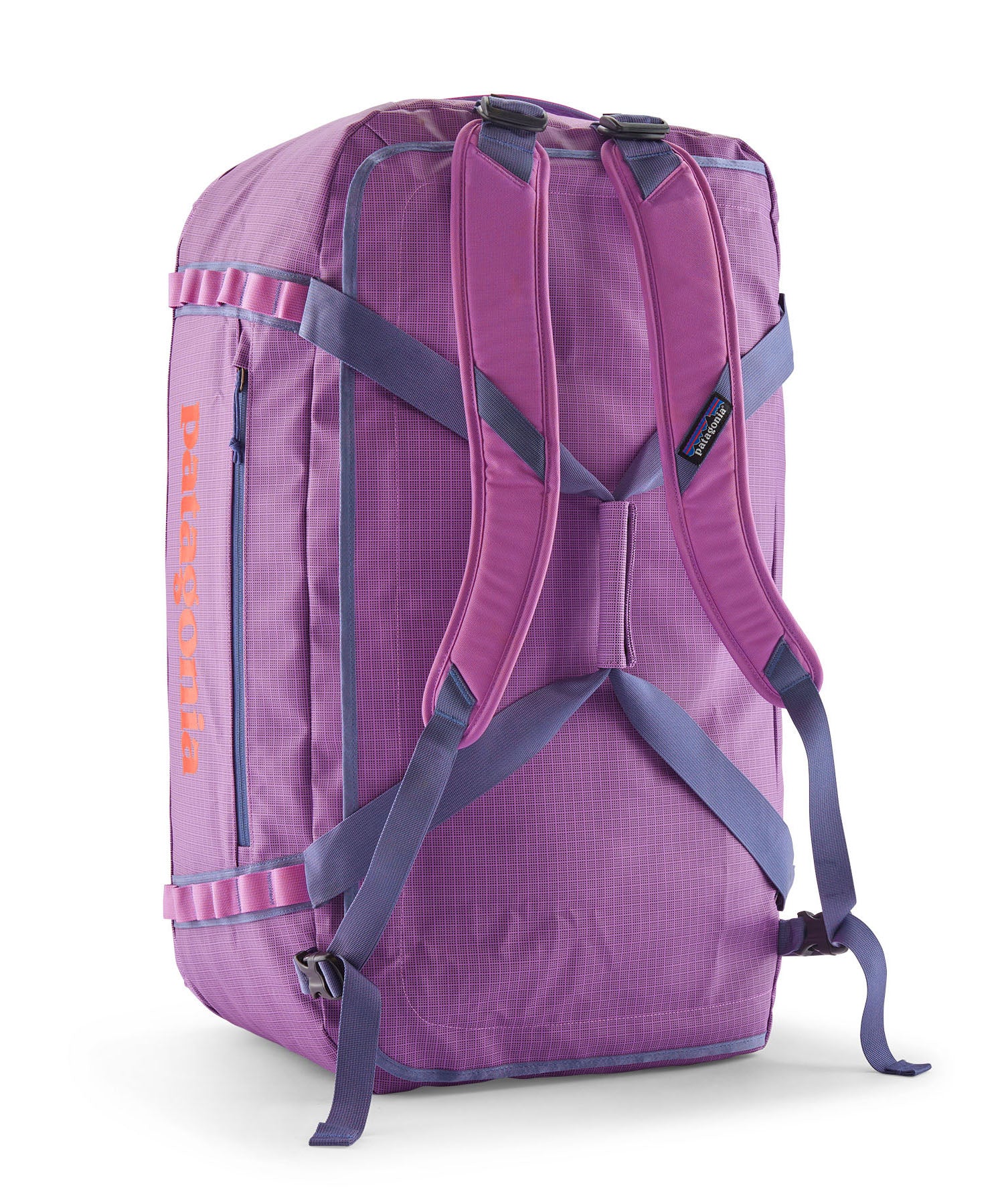 A close up of the Patagonia black hole 70L duffel bag in brisk purple available at Babipur showing the shoulder straps and carry straps detail