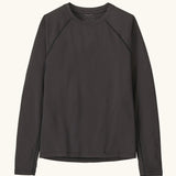Patagonia Kids Capilene Midweight crew in Ink Black. A high performance technical base layer.