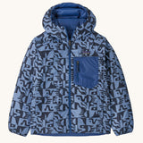 Patagonia Kids Reversible Down Hoody in mother tree sunken blue. A long sleeve jacket with retro blue shapes. Features a full length zip and blue chest pocket. 