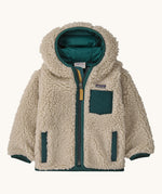 Patagonia little kids retro x hoody in dark natural /cascade green available at Babipur. A 100% recycled polyester thick pile fleece hooded jacket in cream with dark green trim Features a full length zip, 2 side pockets and a small chest pocket