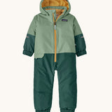 Patagonia little kids snow pile one piece in ellwood green available at Babipur. A 100% recycled polyester thick all in one suit in light and dark green. Features elasticated cuffs and band for a secure fit