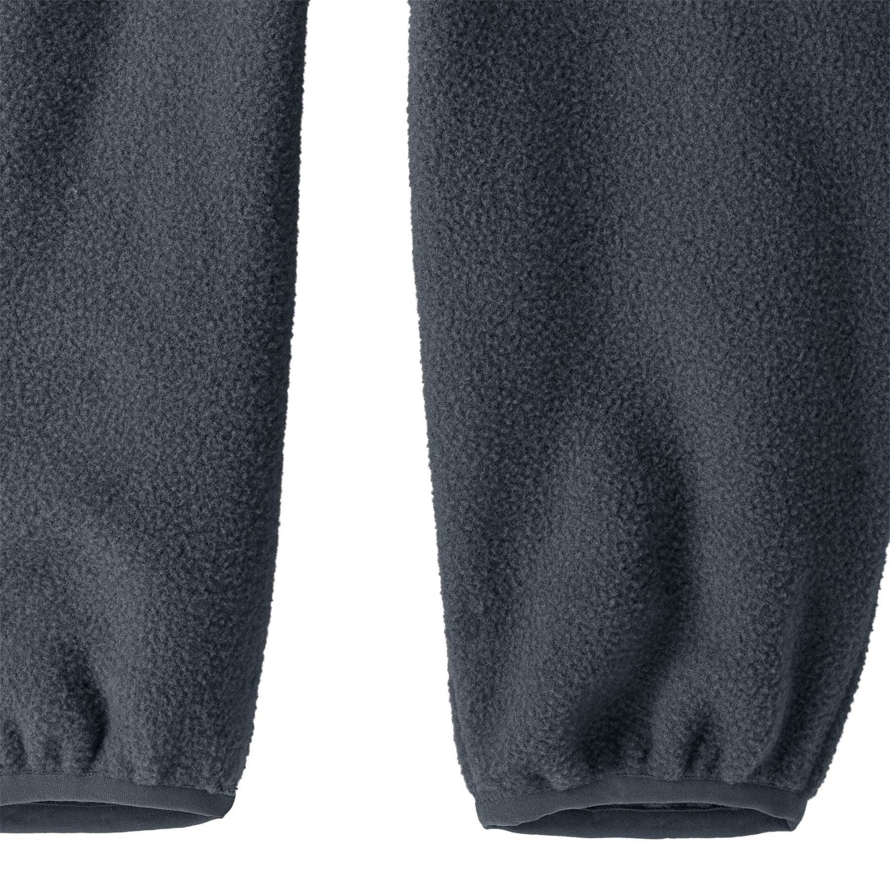 Patagonia little kids synchilla fleece dungarees in smolder blue available at Babipur showing the elasticated leg cuff detail