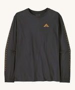 Patagonia men's driftways organic t-shirt. A long sleeve top in black available at Babipur. Features a triangular brand graphic on the chest.