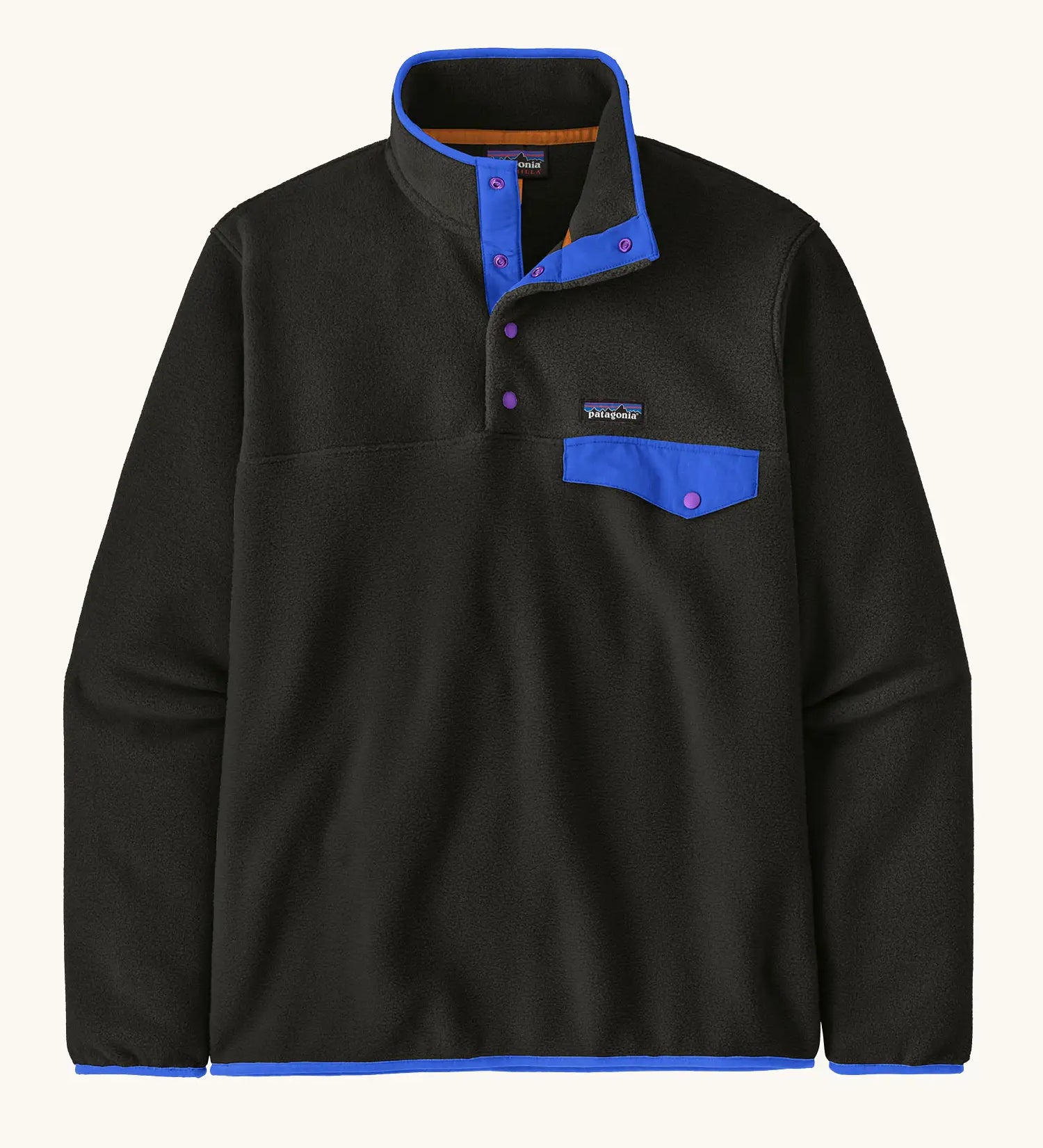 Patagonia mens lightweight synchilla snap t fleece pullover in black with blue trim Features 1/4 length popper fasteners and a chest pocket
