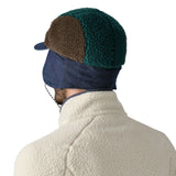 The back of the man wearing the Patagonia adult range cap in cascade green available at Babipur.