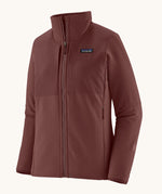 Patagonia women's R2 Crosstrata jacket in dark ruby colour available at Babipur. A technical jacket with a full length zip, side and chest pocket. 