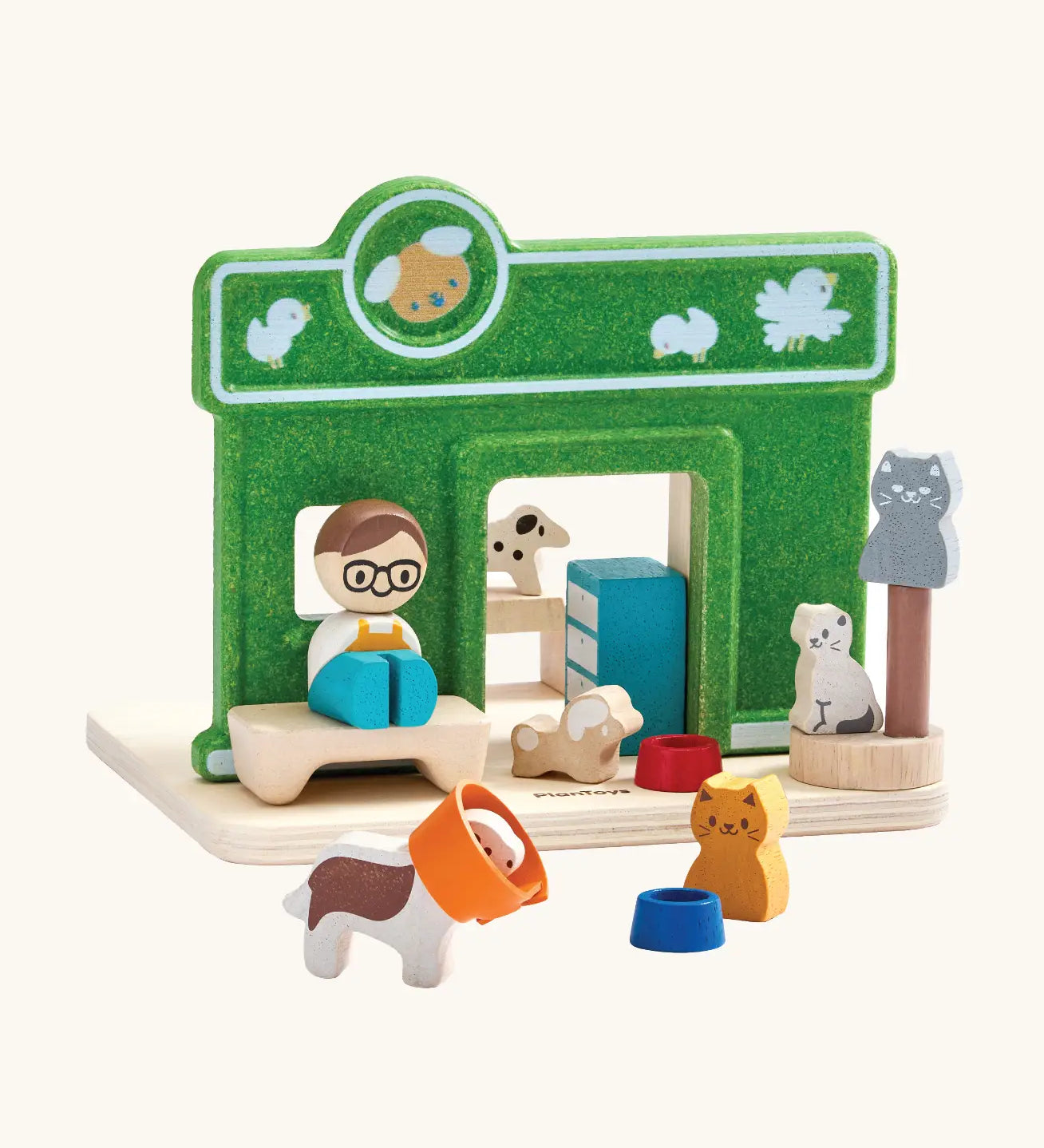 PlanToys pet shop play set, includes different animal and shop keeper figures and other accessories 