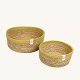 Respiin set of 2 natural shallow seagrass jute baskets with green rim. One medium size and one small sized basket