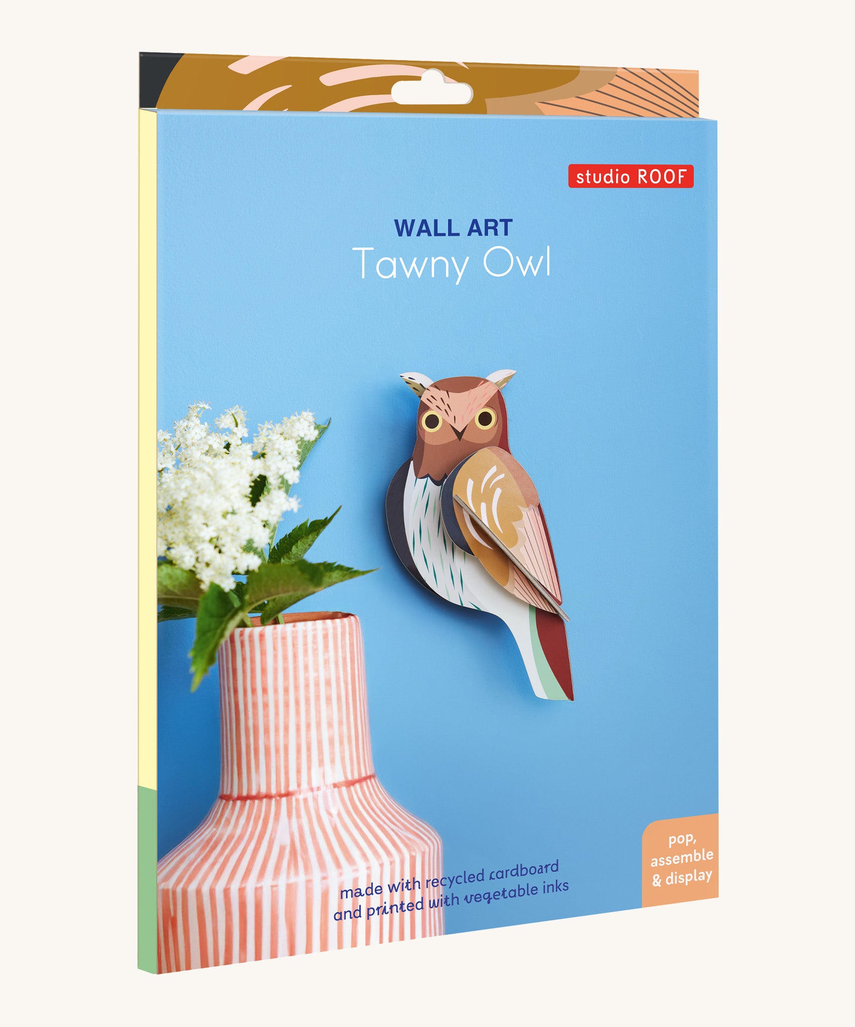 The cardboard packaging for the tawny owl wall decoration available at Babipur.