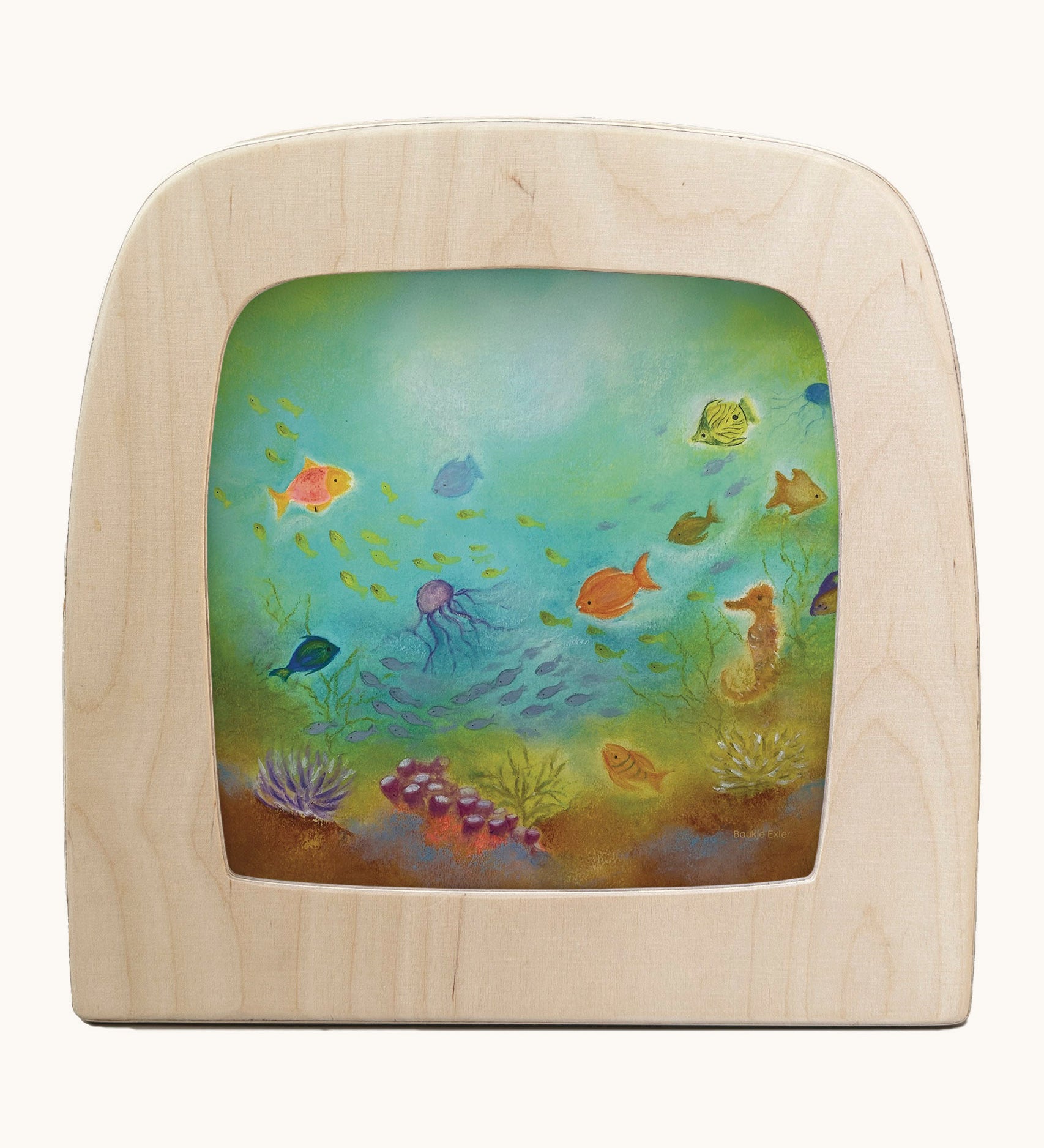 Toverlux underrwater silhouette by Baukje Exler. A pastel illustration of under the sea. Silhouette in wooden magic lamp