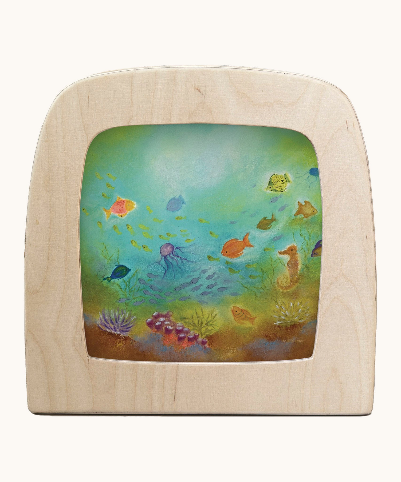 Toverlux underrwater silhouette by Baukje Exler. A pastel illustration of under the sea. Silhouette in wooden magic lamp