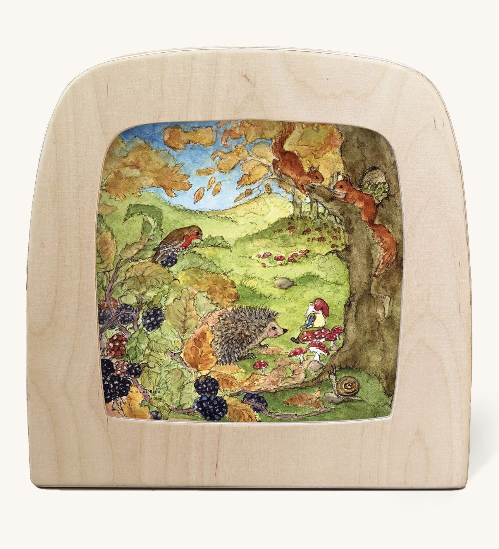 Toverlux Magic Lamp Silhouette - with a Autumn gnome Artwork By Eentje Van Margo available at Babipur. A woodland illustration with a sitting gnome looking at a hedgehog with squirrels up in a tree.