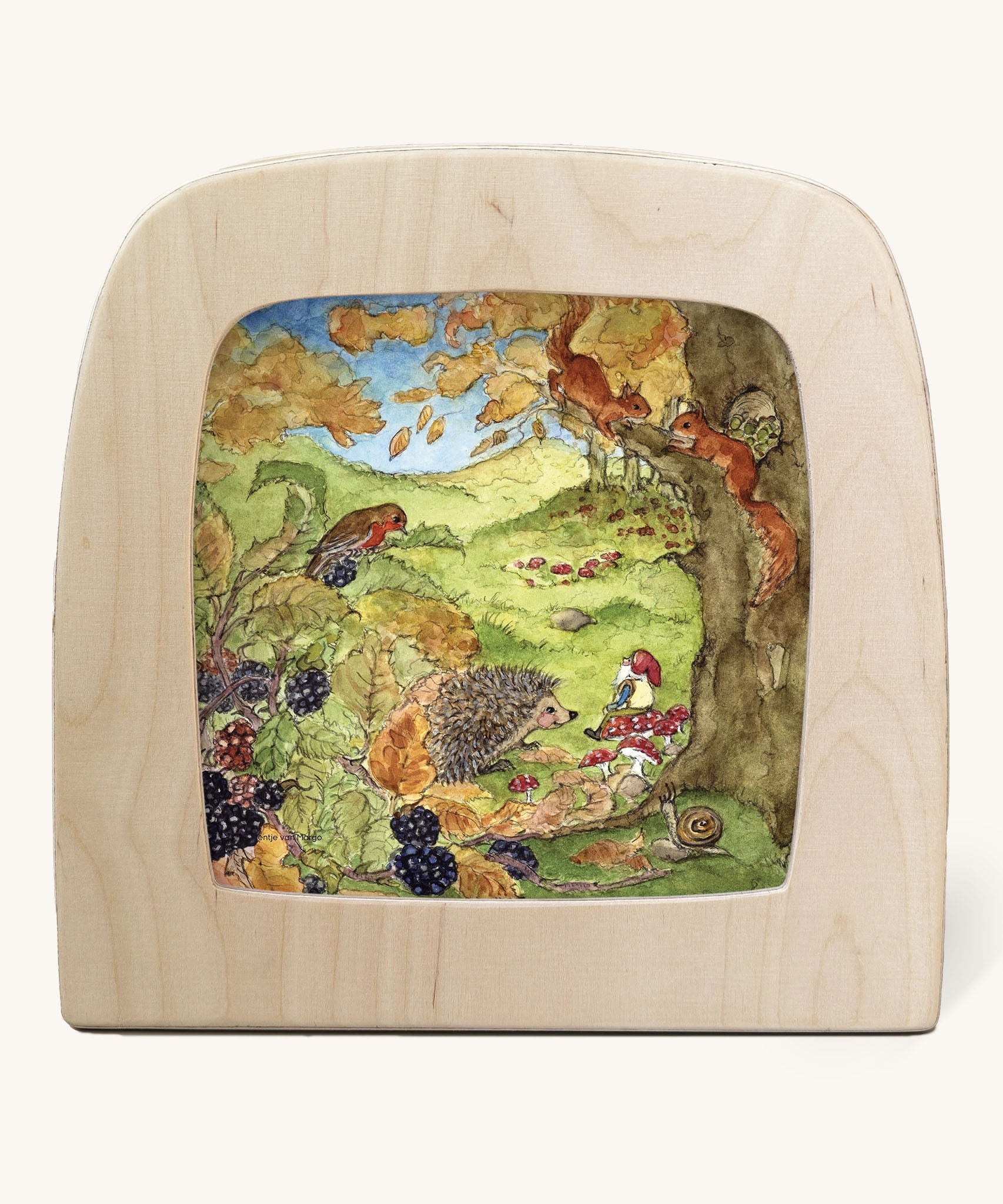 Toverlux Magic Lamp Silhouette - with a Autumn gnome Artwork By Eentje Van Margo available at Babipur. A woodland illustration with a sitting gnome looking at a hedgehog with squirrels up in a tree.