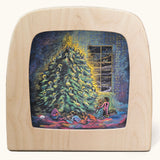 Toverlux Kapitein Kalk - chrismtas tree light Silhouette. A beautiful illustration featuring a Christmas tree with children sitting on teh floor in front of it.
A range of Toverlux silhouettes, lamps and accessories are available at Babipur.