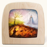 Toverlux magic lamp with a Gaia and the Winter king silhouette by artist Vogel Geluk. A watercolour style illustration of a Winter king in a forest scene. A range of Toverlux silhouettes, lamps and accessories are available at Babipur. 