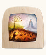 Toverlux magic lamp with a Gaia and the Winter king silhouette by artist Vogel Geluk. A watercolour style illustration of a Winter king in a forest scene. A range of Toverlux silhouettes, lamps and accessories are available at Babipur. 