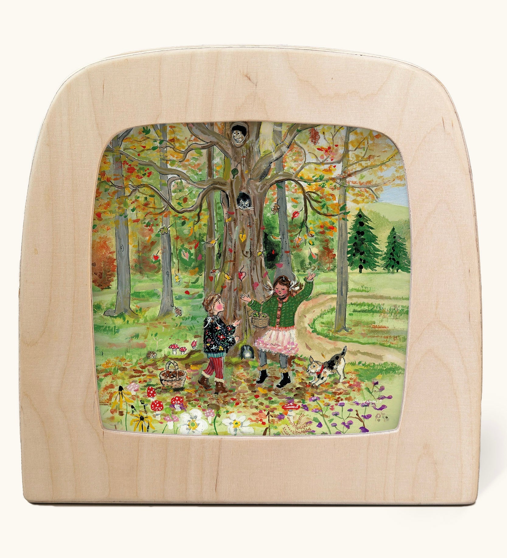 Toverlux Autumn Leaves Delight Toadstools Magic Lamp silhouette by artist Gwen van Knippenberg. A watercolour and pencil style illustration of children dancing under a tree whilst leaves are falling down around them.