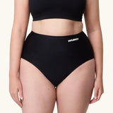 woman wearing the Wuka stretch seamless high waisted period pants 