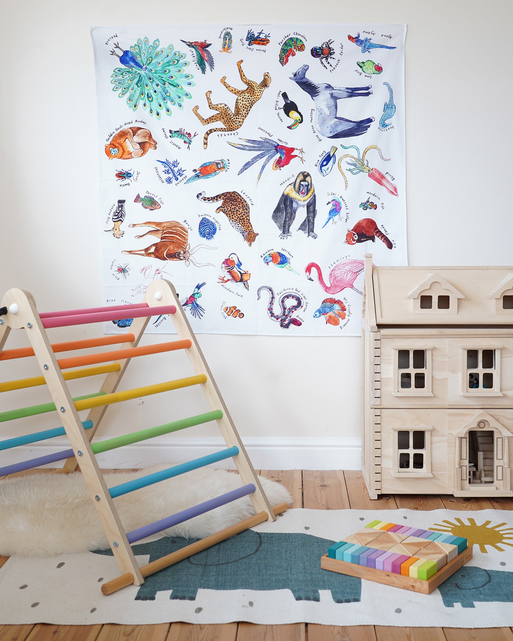 Wonderie-Play-Cloth-Kingdom-Of-Rainbow-Animals-Babipur-Playroom
Wonderie organic cotton Play Cloth Kingdom Of Rainbow Animals on a wall in the Babipur Playroom - use this cloth as a wall hanging, play mat or cape - for sale at Babipur.  