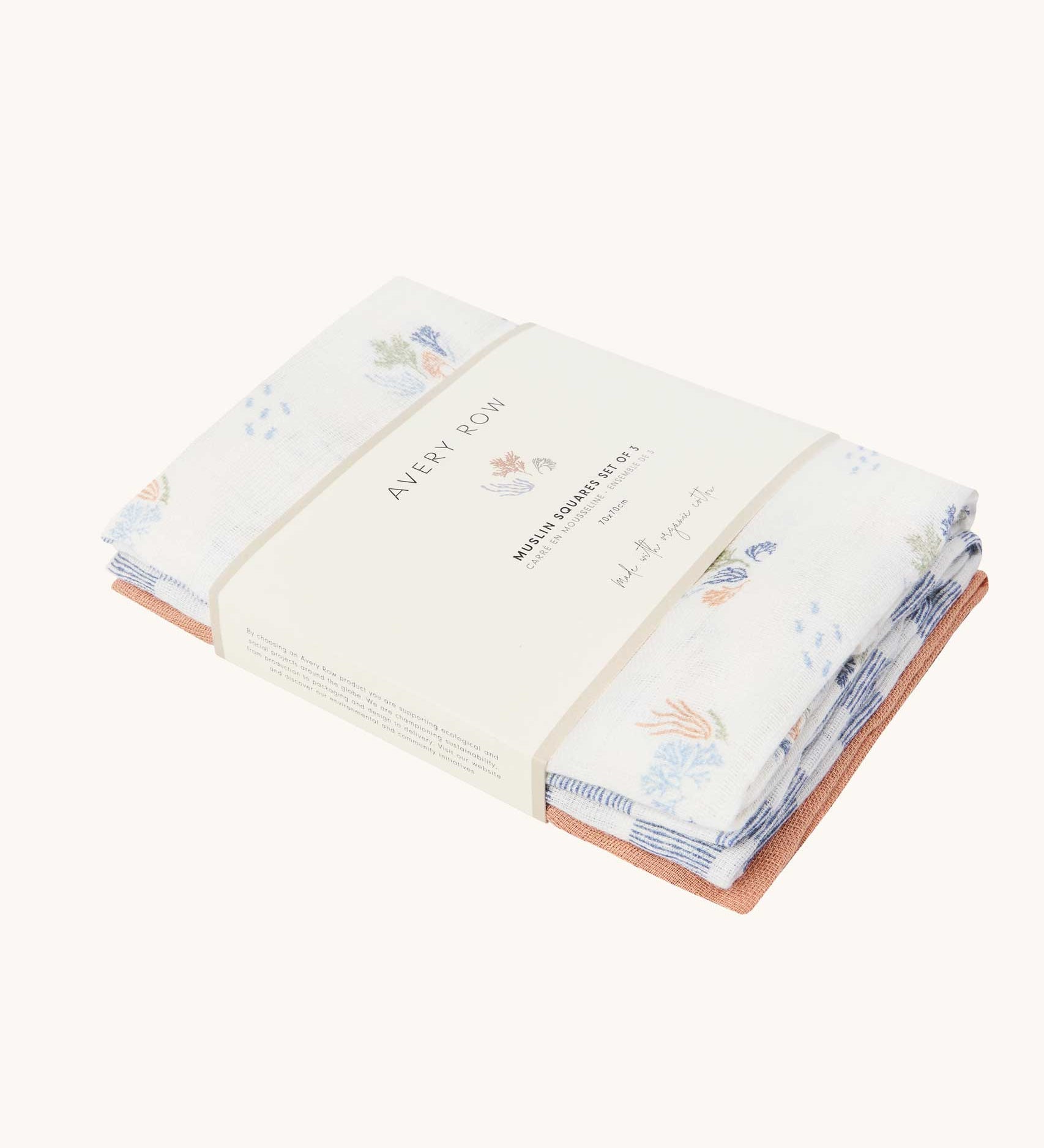 Avery Row Coastline Baby Muslin Squares in a Set of 3. The pack has one plain coral coloured cloth, one check blue and white waves design and one coastline print design. Avery Row have a range of stylish baby and nursery essential available here at babipur. 
