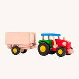 Tracteur et remorque Bajo