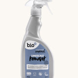 A bottle of Bio-D limescale remover available at Babipur. This bottle is 500ml and features a spray dispenser