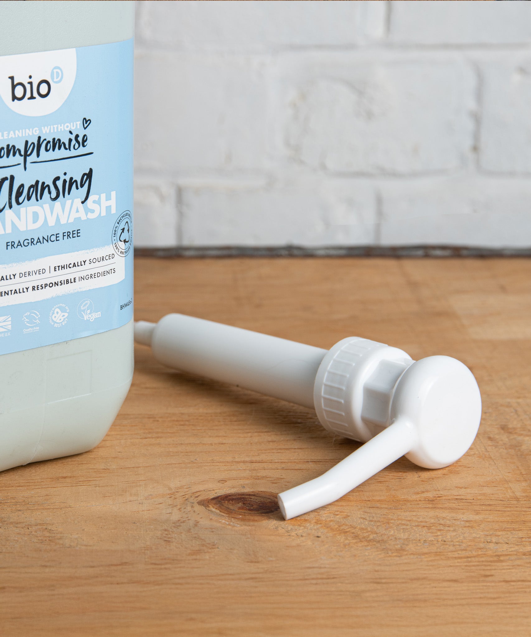 A close up of the A Bio-D 5L screw on pump showing the nozzle detail. This pump is available at Babipur