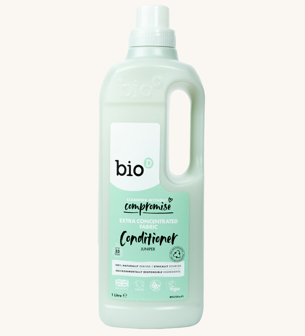 A 1L bottle of Bio-D fresh juniper fabric conditioner available at Babipur. Features a cap for easy pouring and a handle for carrying.