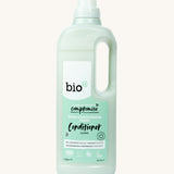 A 1L bottle of Bio-D fresh juniper fabric conditioner available at Babipur. Features a cap for easy pouring and a handle for carrying.