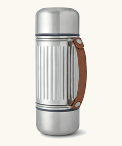 Black&Blum leakproof stainless steel duo explorer flask. A 1litre flask with 2 doubled wall cups and brown nylon strap handle