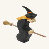 Sorcière en bois Bumbu