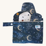 Earthwise starter kit includes 4 reusable period pads and a coordinating mini wet bag purse in Celestial print.