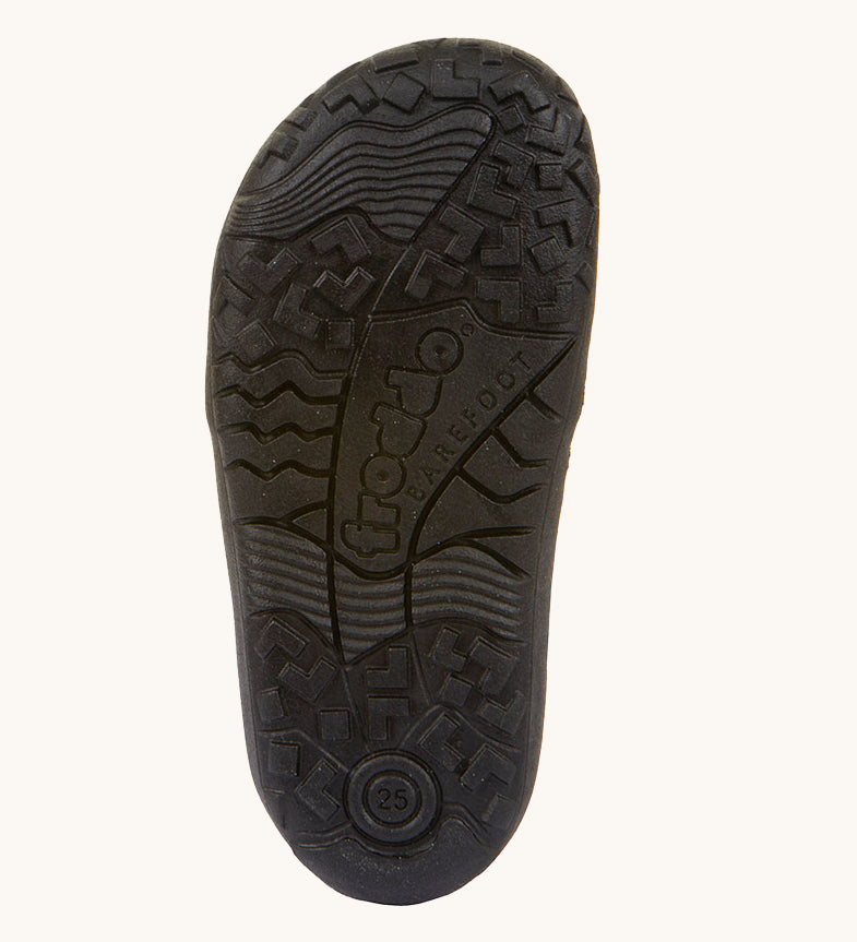 Froddo's extra grip rubber outsole for barefoot kids' shoes, made for wide feet with extra grip and flexibility. 