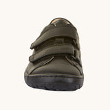 A front view of the Froddo Barefoot Black Alex Kids Leather School Shoes. A black leather child's school shoe with two velcro strap fastenings with a barefoot sole. We have a range of children's barefoot shoes available at Babipur. 