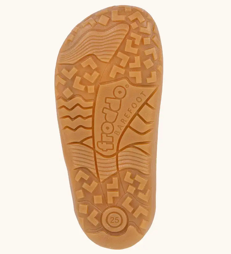 Flexible rubber soles on the Froddo barefoot kids shoes in brown 