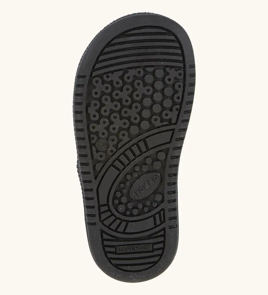 Froddo Barefoot Loop Sole of black leather school shoes, ergonomically designed with thinner rubber and wider toe box. 