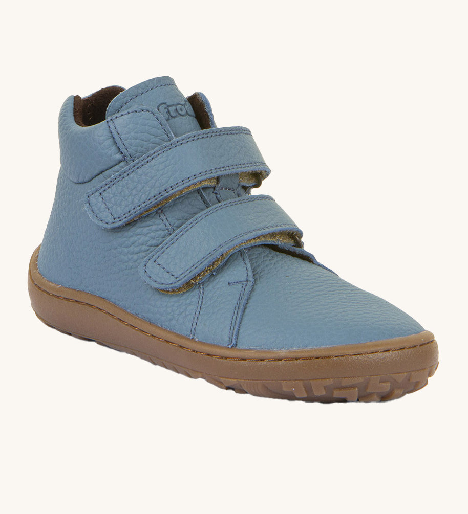 Froddo barefoot Autumn children's shoe in jeans. A light blue natural leather shoe with a 2 velcro fastener for a secure fit, padded ankle and a dark brown grippy sole