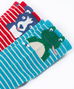 The frog and dog socks from the Frugi Little Socks 3 pack featuring farm designs .