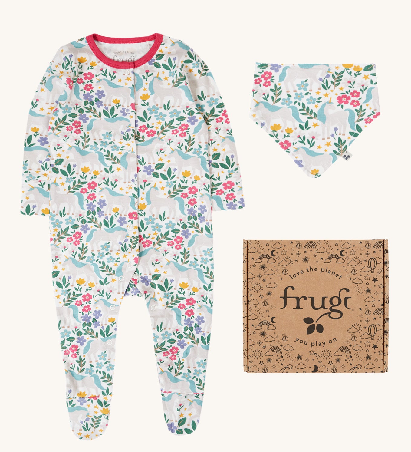 Frugi Unicorn Forest Organic Cotton Babygrow Gift Set. This baby grow set  comes with a white babygrow decorated with an all over unicorn forest themed print and comes with a matching bandanna style bib. 
This baby gift set is a part of a wide range of organic cotton clothing for children available here at Babipur. 
