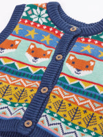 Close up of the wooden buttons on the Frugi fox fair isle organic cotton wenn knitted waistcoat. Multi-coloured fair isle knit with navy edges.