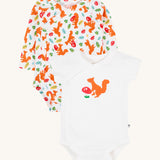 Frugi shay body 2 pack in squirrel play/soft white available at Babipur. A multipack of 100% GOTS organic cotton kimono style bodies with playful squirrel prints. Features poppers in the crotch and the front.