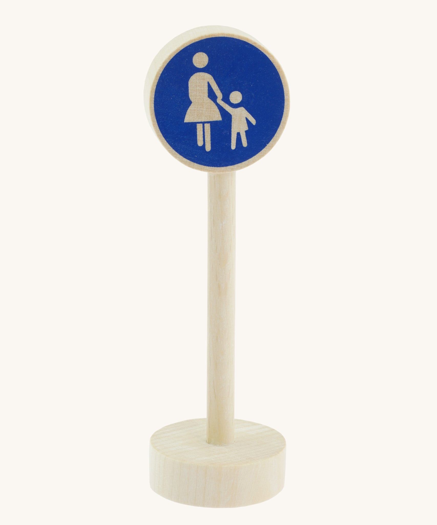 Gluckskafer small world blue pedestrian wooden road sign