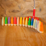 Grapat 18 Palos Stick Men Wooden Peg Dolls. These wooden toys are part of a wide range of open ended toys available at Babipur.  