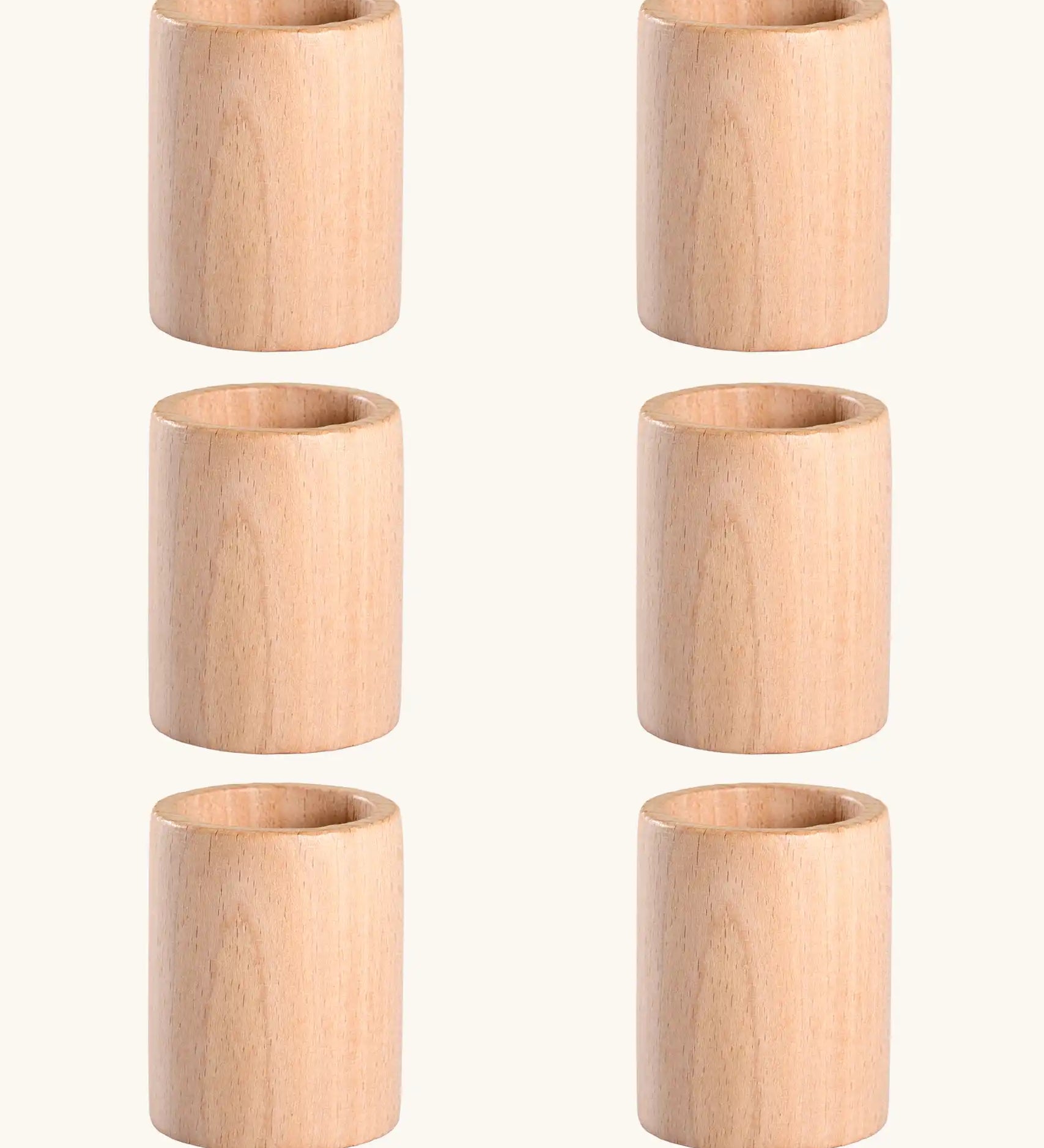 Grapat 6 natural wooden cups.