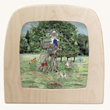 Toverlux sillhouette featuring Gwen van Knippenberg's treehouse artwork.